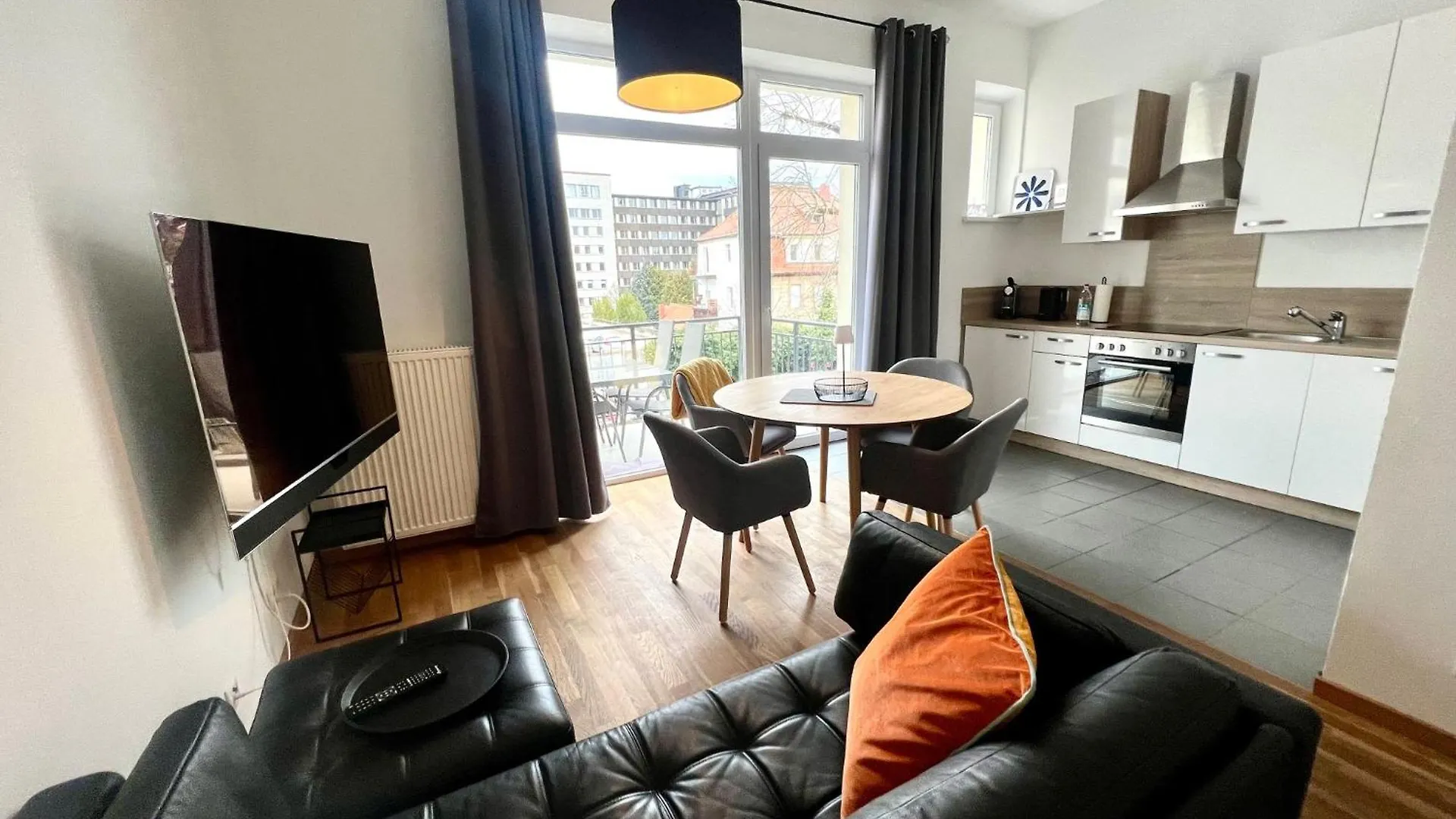 Cooles City-Appartment - Balkon Bayreuth 0*,  Germany